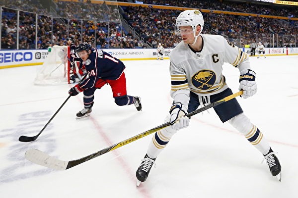 纽约大都会在 2022 年宣布退役基斯·赫南德兹的 17 号球衣，旨在向 86 年夺冠功臣致敬